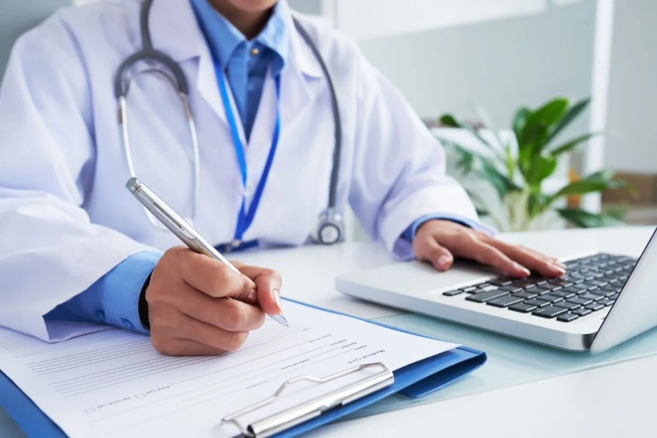 Capa de Residência Médica Medcursos: Baixar Curso Completo em Alta Resolução