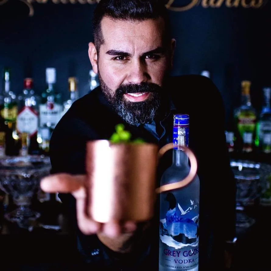 Capa de Baixar Curso Gui Rial: Drinks Em Casa PDF Completo 2024