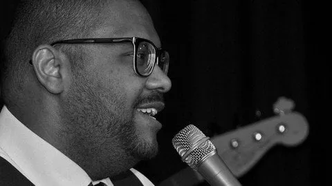 Capa de Baixar Curso de Canto para Iniciantes – Carlos Miúdo: Acesso Rápido